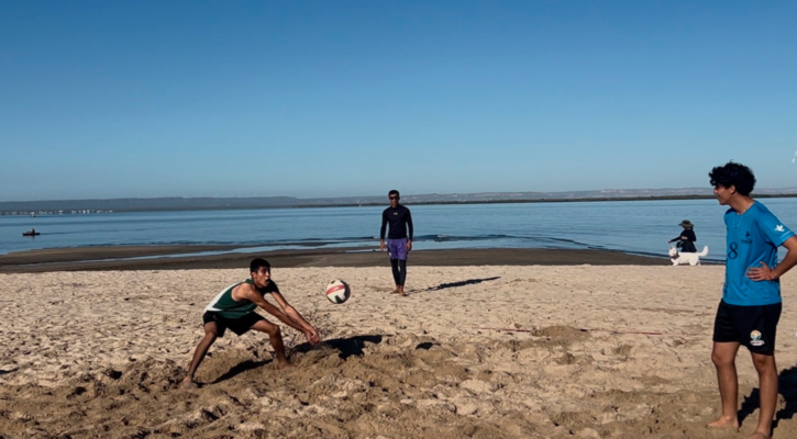 Intensa preparación del equipo de volibol de playa de BCS rumbo a la Olimpiada Nacional