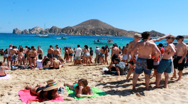Arribarán entre 45 y 50 mil jóvenes a Los Cabos por Spring Break 2026; estiman derrama superior a 50 mdd
