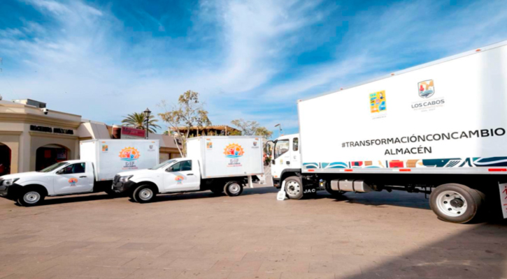 Entrega alcalde Christian Agúndez nuevas unidades para áreas operativas del Ayuntamiento de Los Cabos