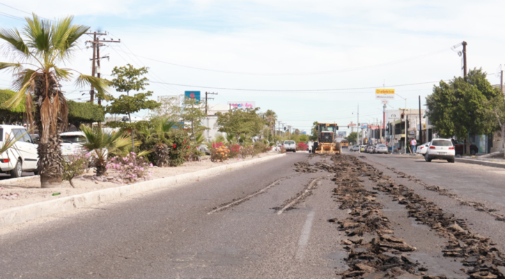 Encabeza el gobernador Víctor Castro inicio de trabajos en bulevar Forjadores en beneficio de la movilidad en La Paz