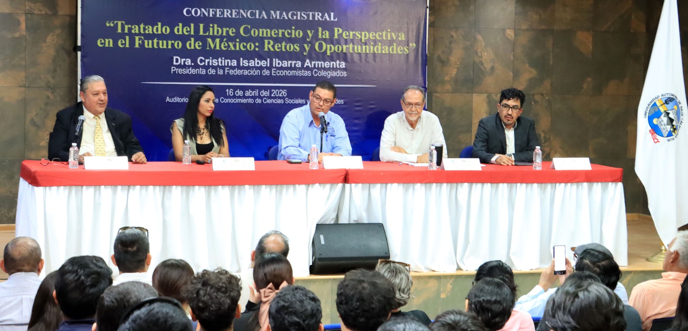 Analizan en la UABCS los retos y oportunidades del T-MEC en el contexto internacional