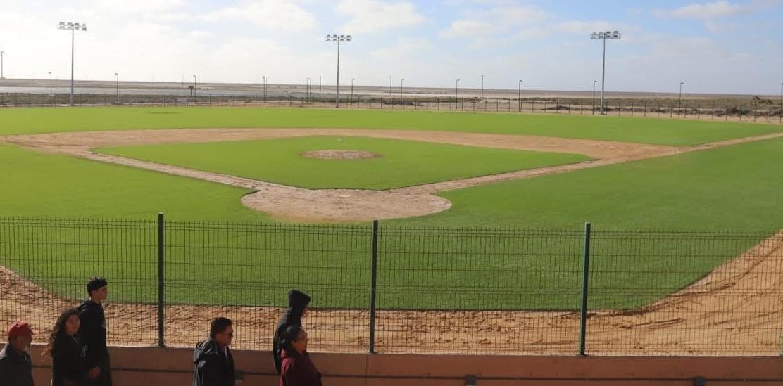 El deporte y la convivencia comunitaria se fortalecen en Guerrero Negro con un nuevo estadio de beisbol