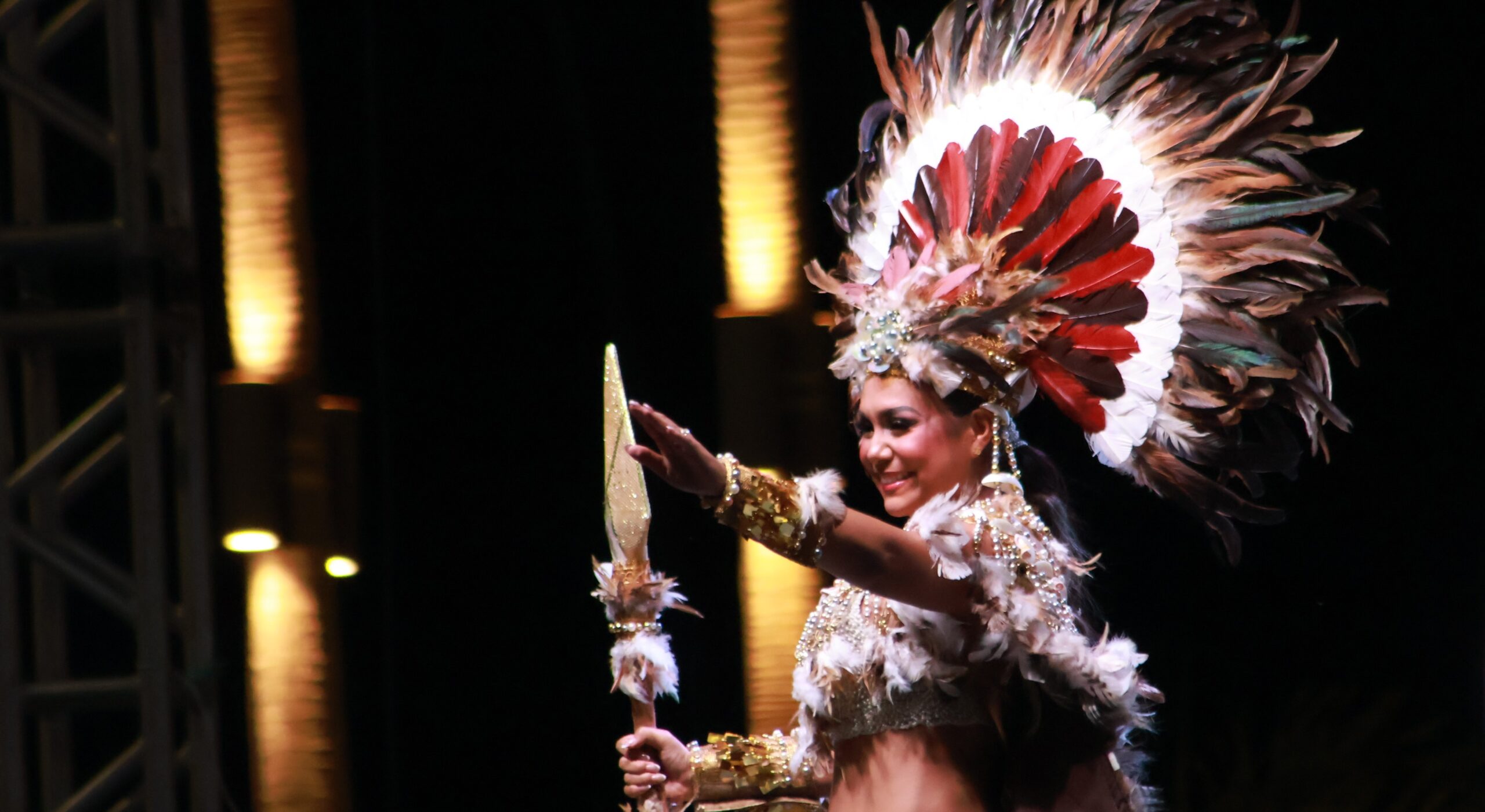 Presidió el Gobernador la coronación de Reina Calafia 2026 en el 491 aniversario de La Paz; destaca tradiciones e identidad paceña