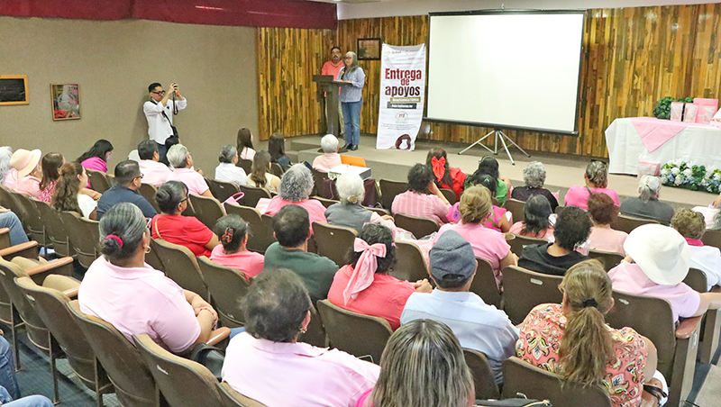 Entregan prótesis externas de mama el gobierno de BCS y Beneficencia Pública