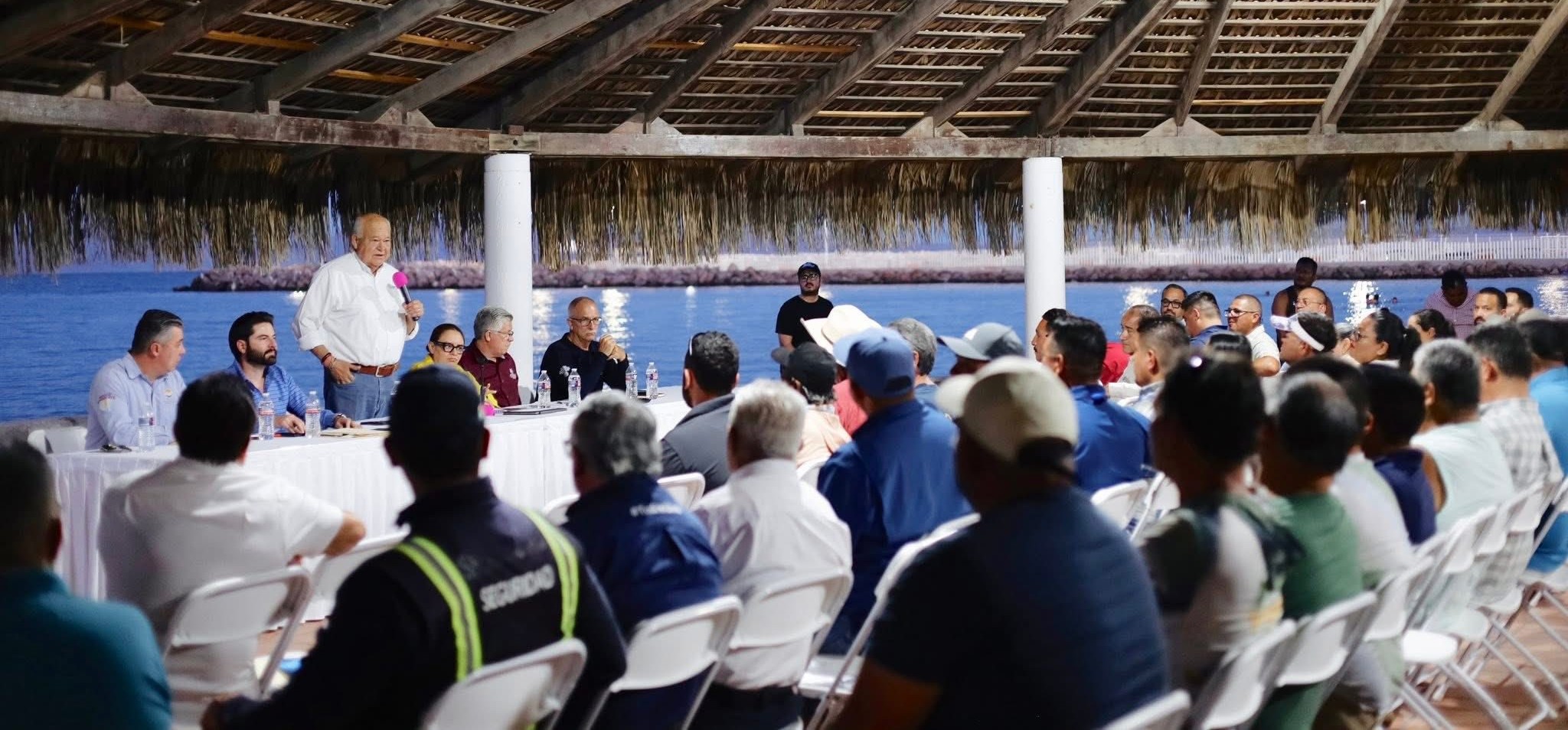 Autoriza gobernador Víctor Castro tarifas preferentes en instalaciones de API en Loreto