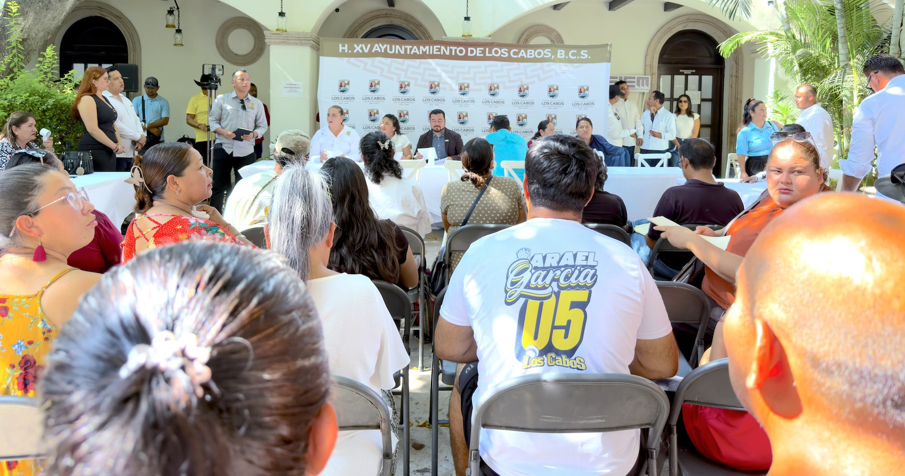 Atiende Ayuntamiento de Los Cabos solicitudes ciudadanas durante jornada de audiencias públicas