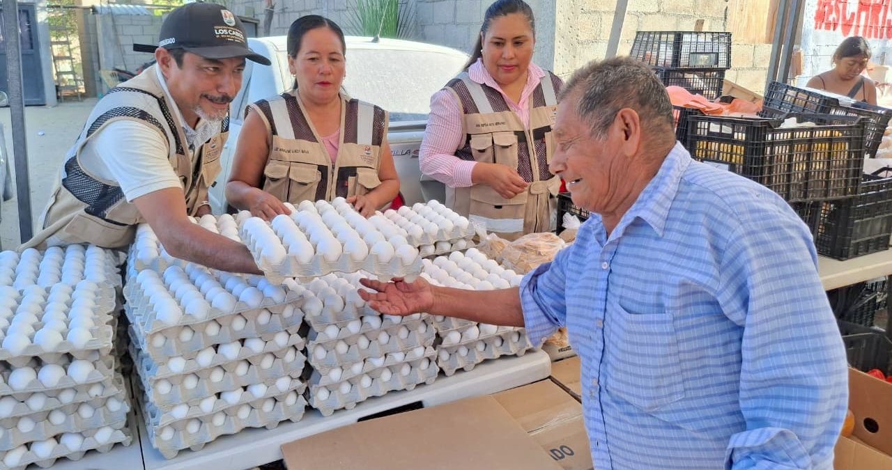 Realiza Ayuntamiento de Los Cabos jornada social en apoyo a familias de Caribe Bajo en CSL