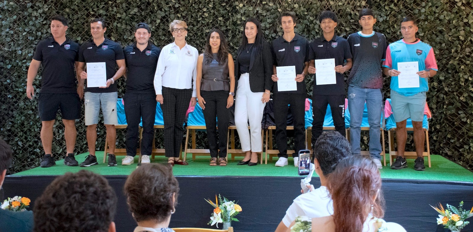 Reconoce Ayuntamiento de Los Cabos al equipo Los Cabos United por promover identidad local