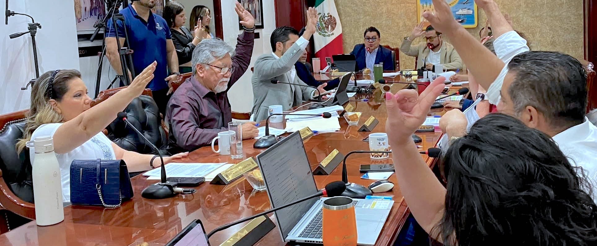 Aprueba Cabildo de Los Cabos Acciones para Prevenir Incendios en Vertederos