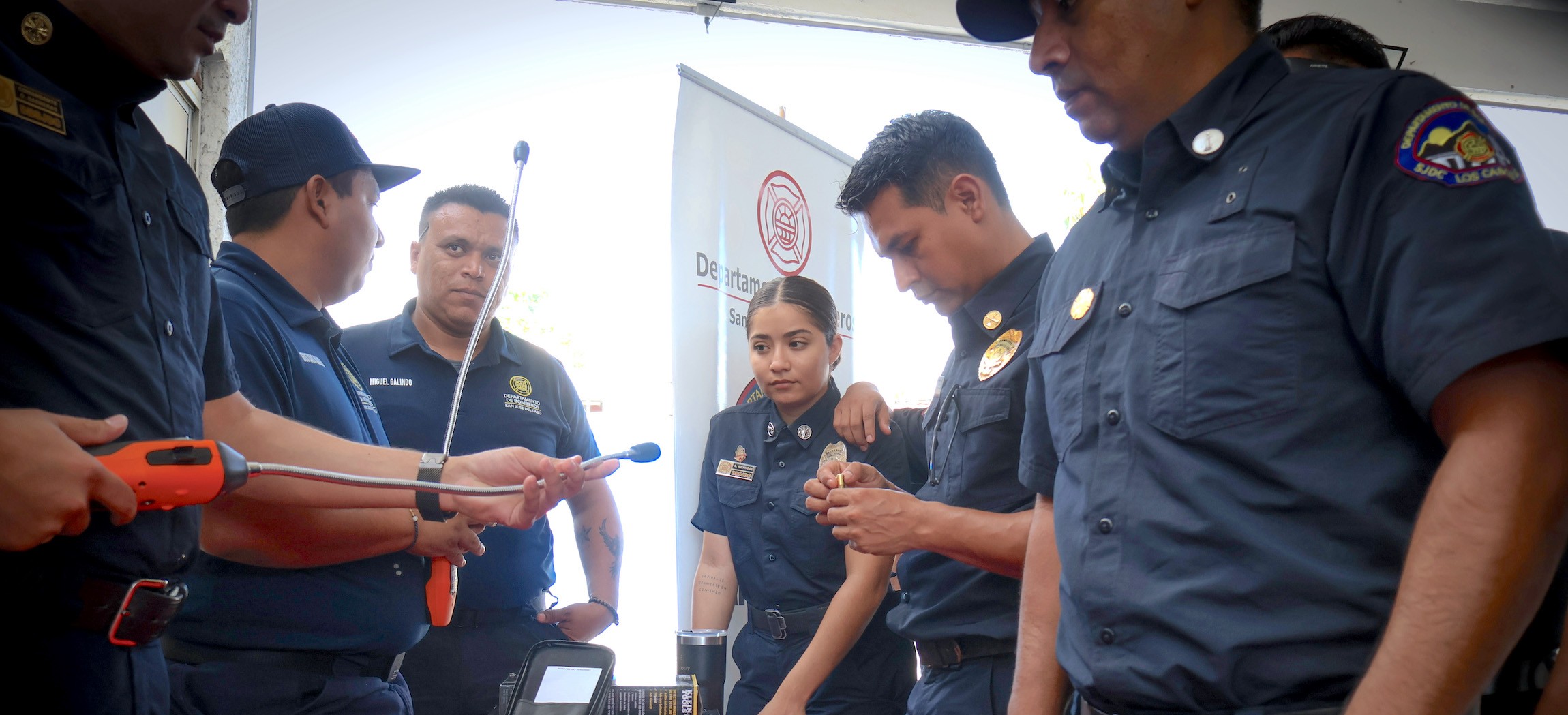 Reciben Bomberos de SJC detectores especializados para atender fugas de gas