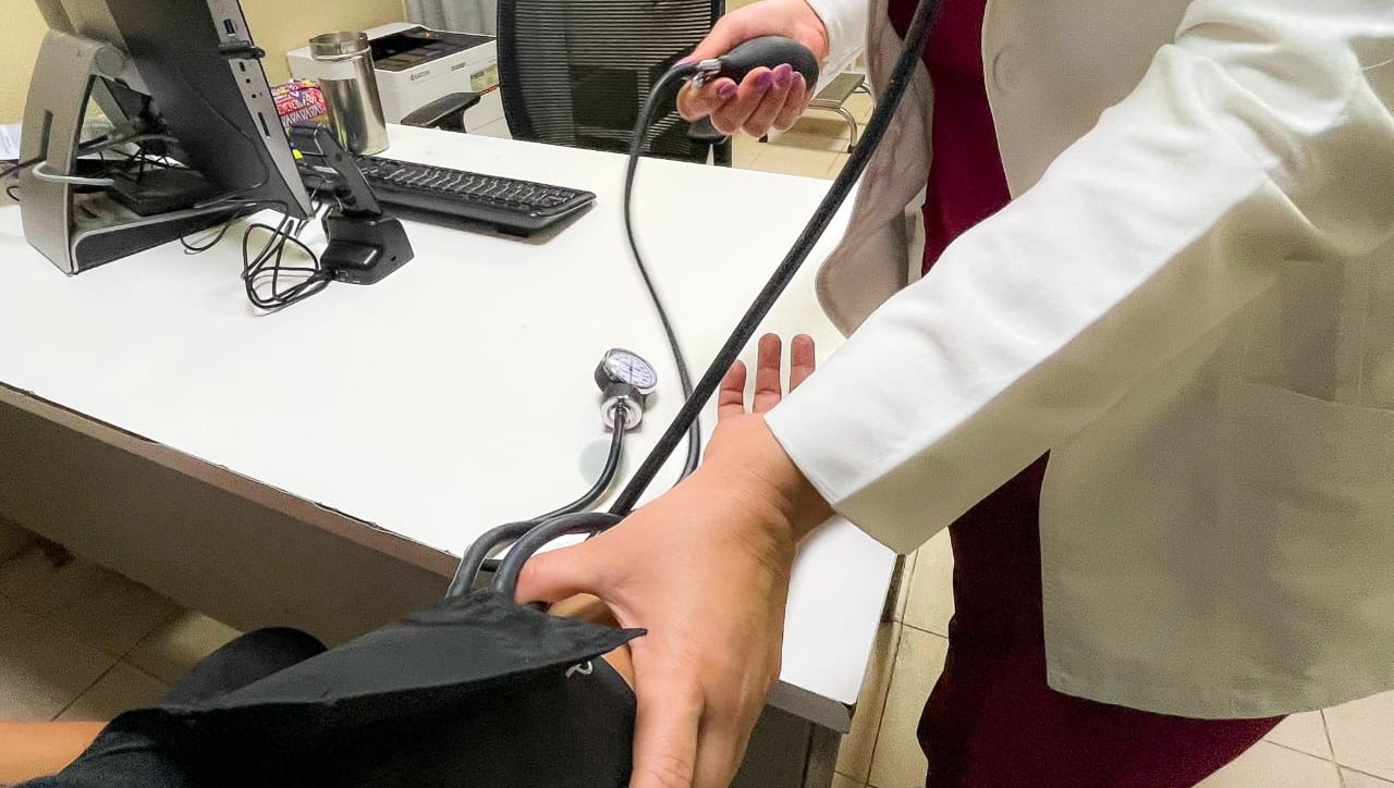 Invita IMSS a aprovechar período vacacional para acudir con médico familiar en BCS