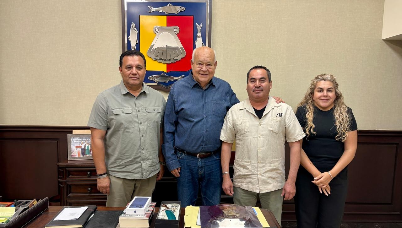 Fortalecer la educación superior impulsa el desarrollo de BCS: Víctor Castro