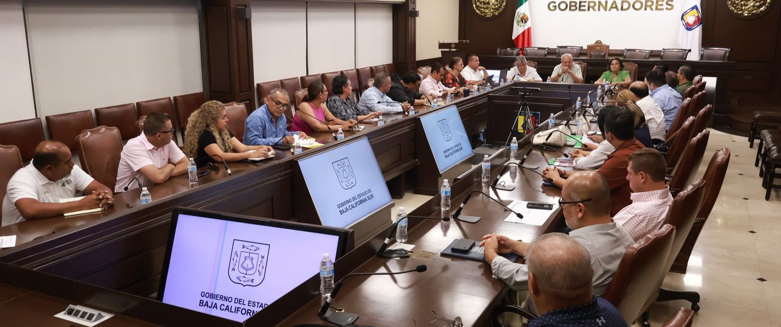 Fortalecerá gobierno de BCS la calidad educativa y el uso eficiente de los recursos en la educación media superior y superior Fortalecerá gobierno de BCS la calidad educativa y el uso eficiente de los recursos en la educación media superior y superior