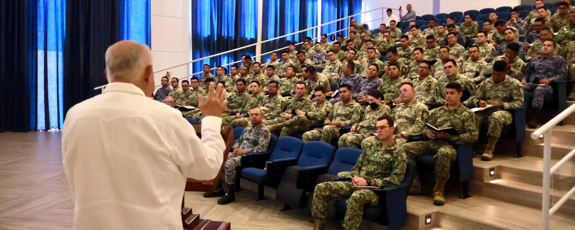 “Coordinación con las Fuerzas Armadas fortalece el desarrollo, la seguridad y el bienestar de BCS”: Víctor Castro “Coordinación con las Fuerzas Armadas fortalece el desarrollo, la seguridad y el bienestar de BCS”: Víctor Castro