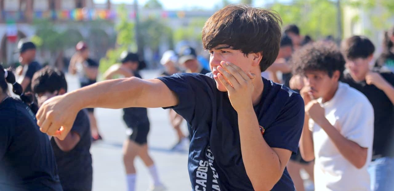 Participa Los Cabos en la clase nacional de box “Puños de Transformación”