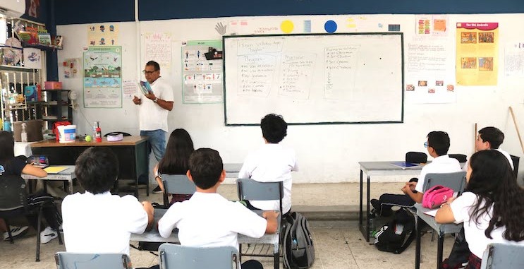 Pendientes de base unos 1,500 trabajadores de apoyo a la educación en BCS reconoce SEP