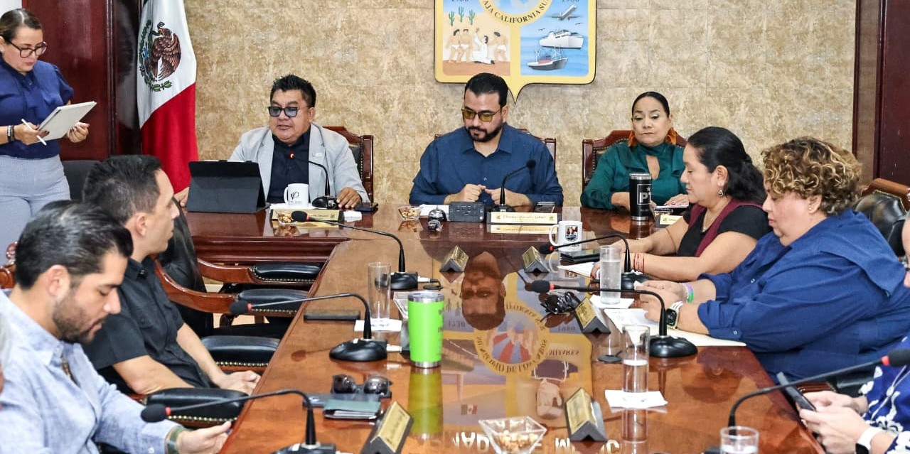 Avala Cabildo de Los Cabos solicitud de licencia temporal de alcalde Christian Agúndez