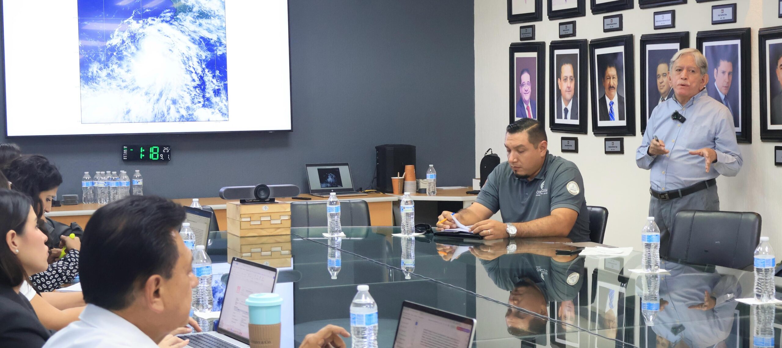 Reitera gobierno de BCS llamado a mantenerse informados ante temporada de lluvias y ciclones