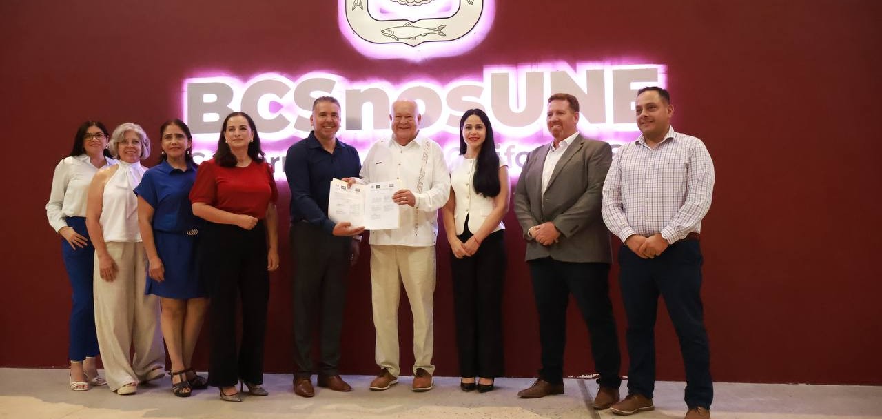 Gobierno de BCS y sector inmobiliario firman convenio para agilizar trámites y brindar certeza jurídica