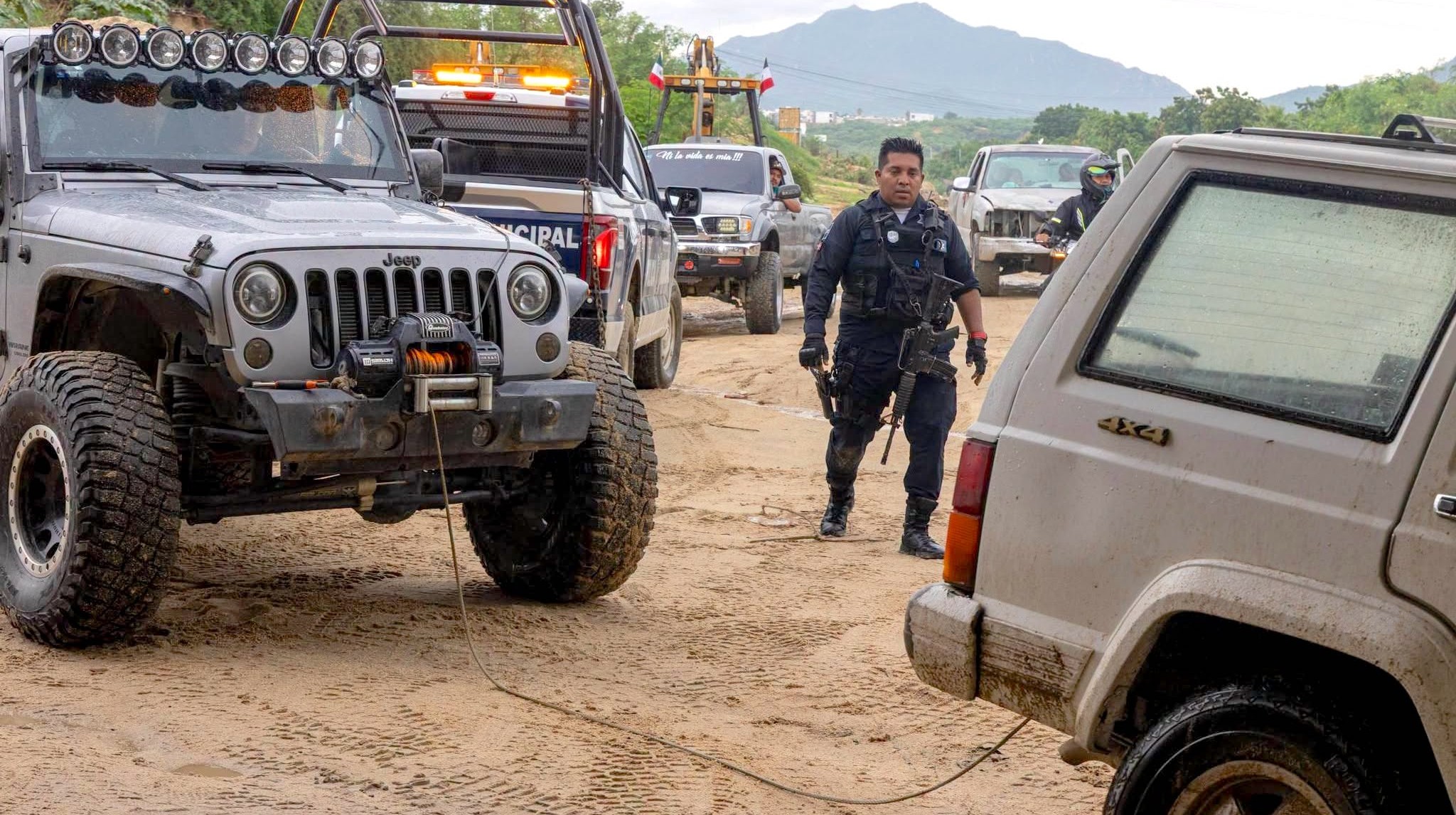 Instruye Ayuntamiento de Los Cabos despliegue preventivo ante lluvias