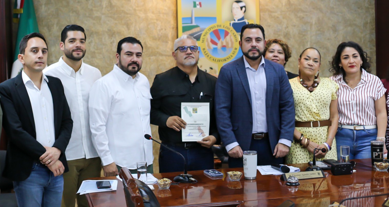 Nombra el Cabildo de Los Cabos al nuevo Tesorero; realizan convenio de pago de área de donación en Cabo Real