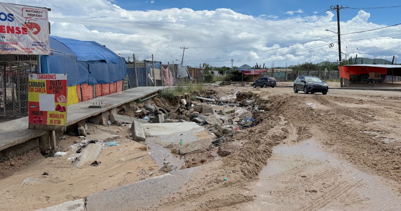 Supervisan afectaciones viales por lluvias recientes en CSL  